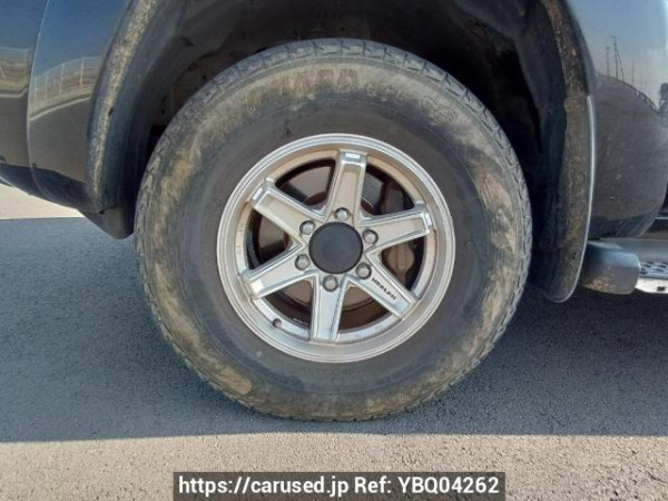 Used 2005 AT toyota hilux-surf TRN215W Image[24]