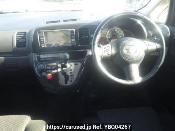 Used 2003 AT toyota wish ZNE10G Image[18]
