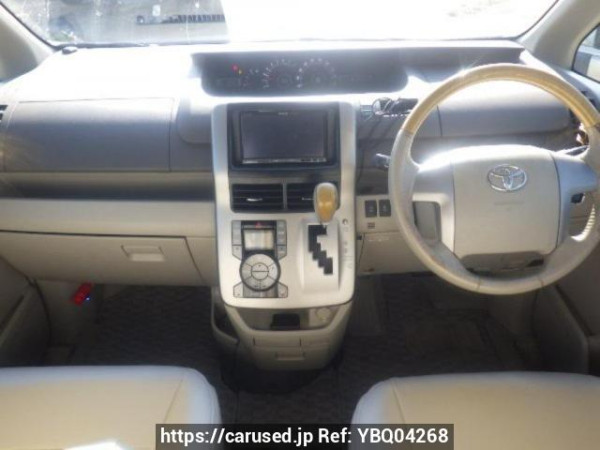 Used 2009 AT toyota noah ZRR70W Image[17]