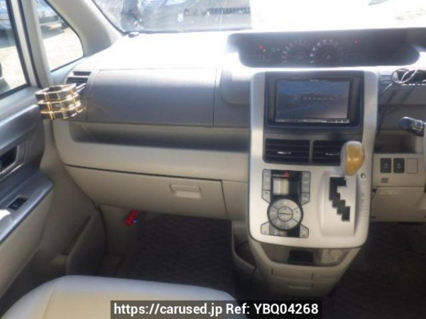 Used 2009 AT toyota noah ZRR70W Image[18]
