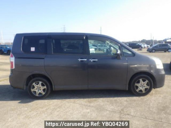 Used 2009 AT toyota noah ZRR70G Image[7]