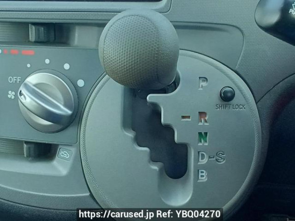 Used 2005 AT toyota sienta NCP81G Image[27]