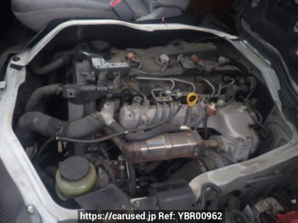 Used 2005 MT toyota hiace-van KDH205V Image[10]