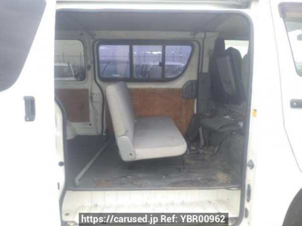 Used 2005 MT toyota hiace-van KDH205V Image[13]