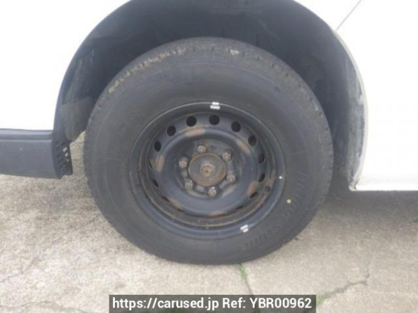 Used 2005 MT toyota hiace-van KDH205V Image[25]