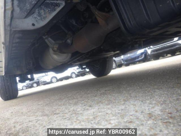 Used 2005 MT toyota hiace-van KDH205V Image[30]