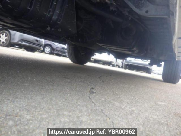 Used 2005 MT toyota hiace-van KDH205V Image[34]