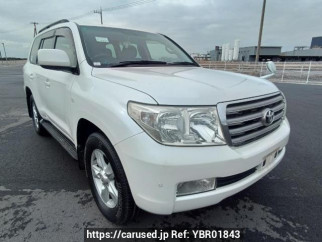 Toyota Land Cruiser UZJ200W
