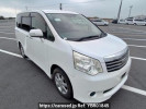 Toyota Noah ZRR70G