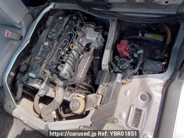 Used 2005 MT toyota hiace-van KDH205V Image[9]