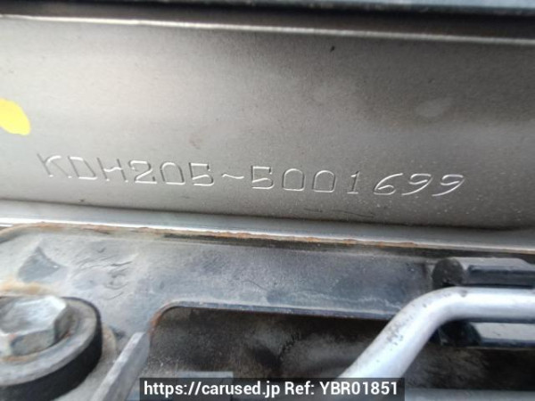 Used 2005 MT toyota hiace-van KDH205V Image[11]