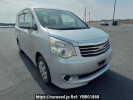 Toyota Noah ZRR70G