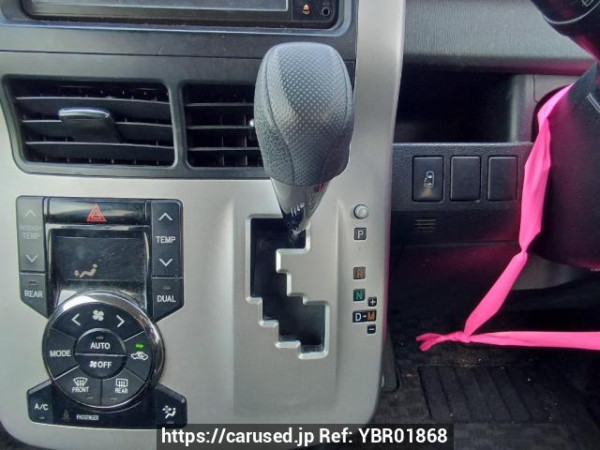 Used 2011 AT toyota noah ZRR70G Image[26]