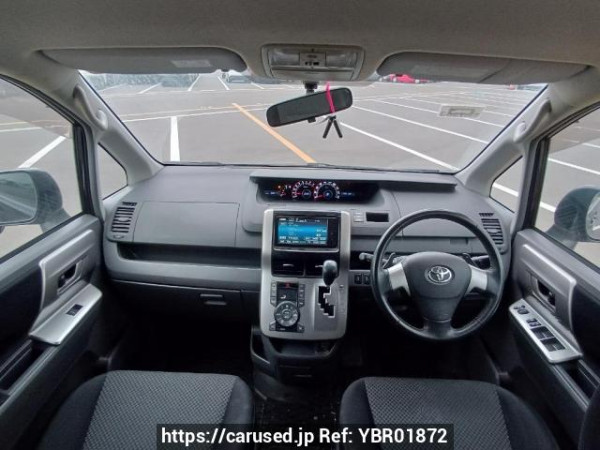 Used 2008 AT toyota noah ZRR70W Image[18]