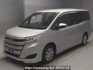 Toyota Noah ZRR80G