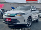Toyota Harrier ZSU65W