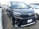 Toyota Voxy ZWR80W