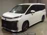 Used 2022 AT toyota voxy ZWR90W Image[0]