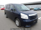 Toyota Noah ZRR70G