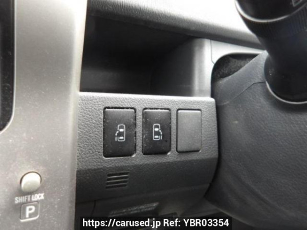 Used 2009 AT toyota noah ZRR70G Image[18]