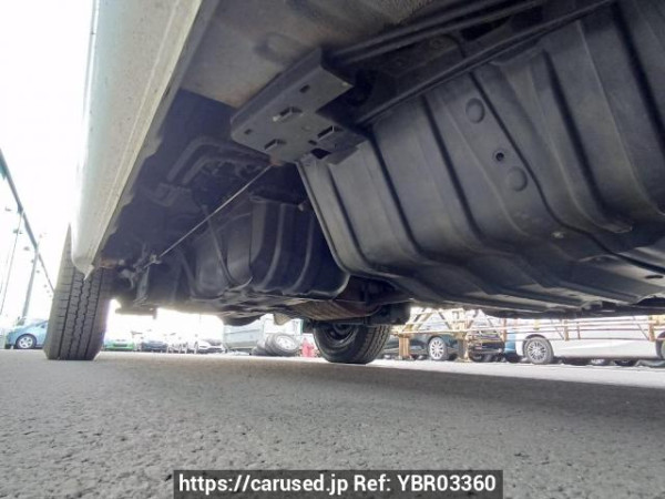 Used 2005 AT nissan caravan-bus DWMGE25 Image[31]