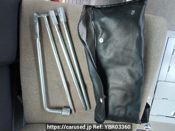 Used 2005 AT nissan caravan-bus DWMGE25 Image[39]