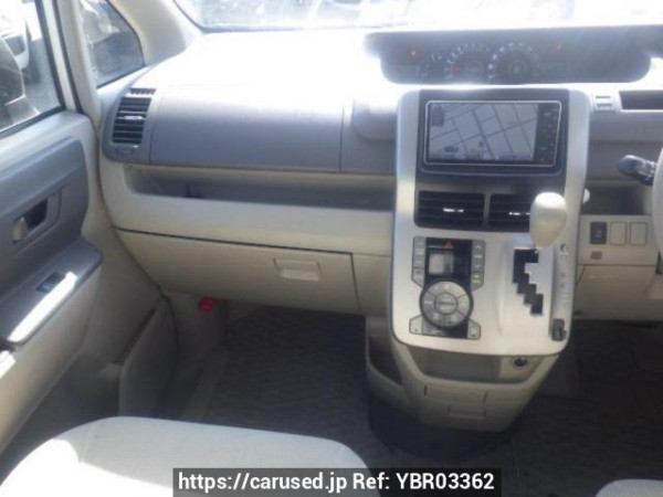 Used 2009 AT toyota noah ZRR70G Image[17]