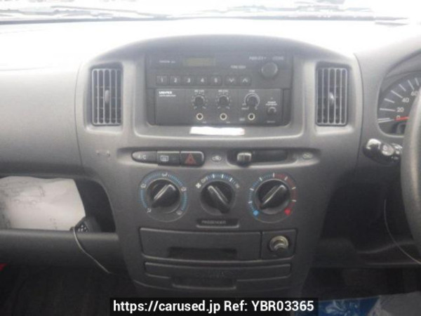 Used 2005 AT toyota probox-wagon NCP59G Image[18]