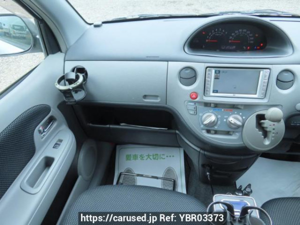 Used 2005 AT toyota sienta NCP81G Image[24]