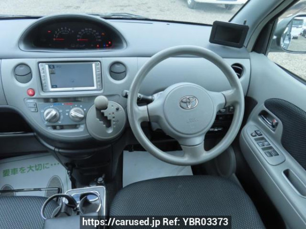 Used 2005 AT toyota sienta NCP81G Image[25]