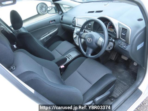 Used 2005 AT toyota wish ZNE10G Image[13]
