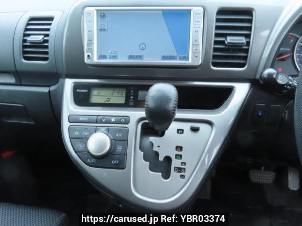 Used 2005 AT toyota wish ZNE10G Image[28]