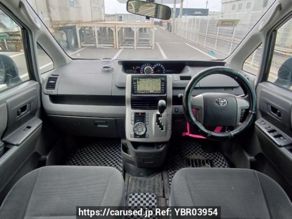 Used 2008 AT toyota noah ZRR70G Image[18]