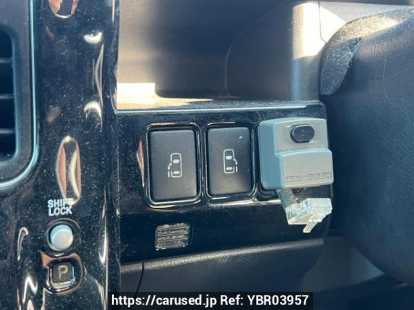 Used 2011 AT toyota noah ZRR70G Image[22]