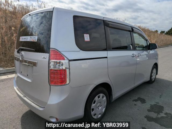 Used 2009 AT toyota noah ZRR70G Image[6]