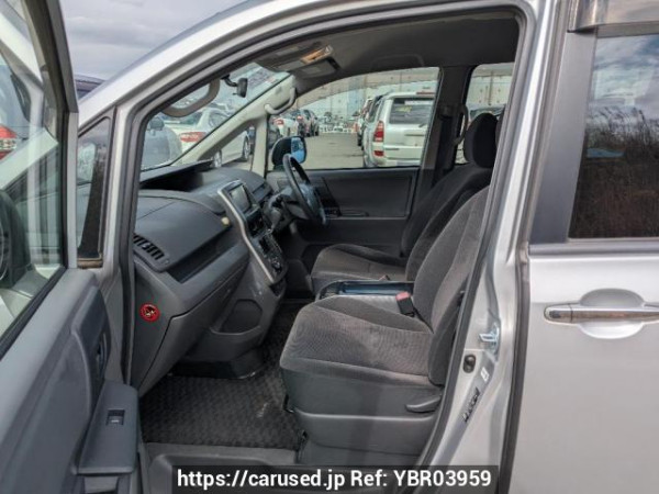 Used 2009 AT toyota noah ZRR70G Image[12]