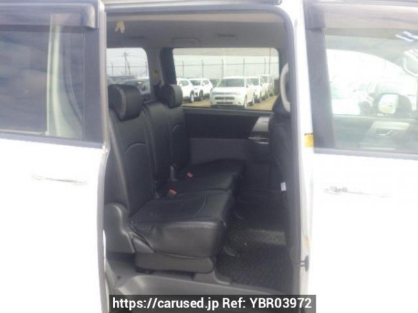 Used 2010 AT toyota voxy ZRR70W Image[13]