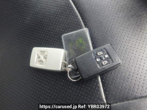 Used 2010 AT toyota voxy ZRR70W Image[26]