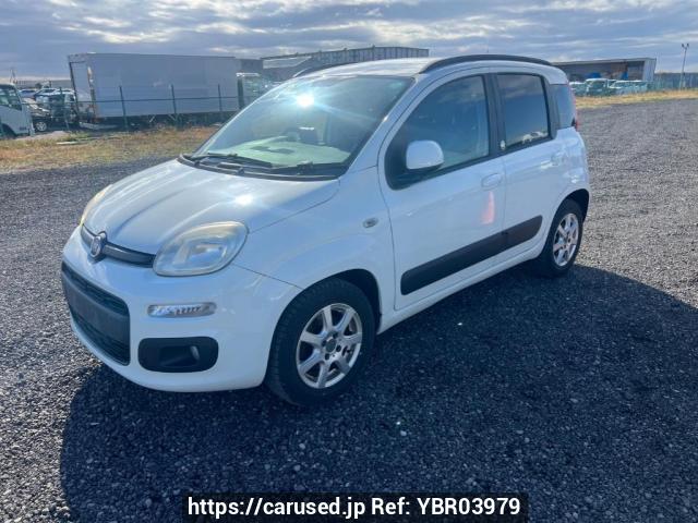 Buy Used 2014 Fiat Panda 13909 (YBR03979) - Carused.jp