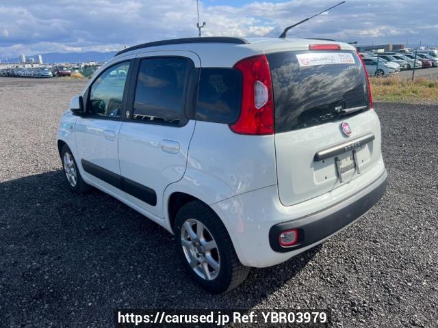 Buy Used 2014 Fiat Panda 13909 (YBR03979) - Carused.jp