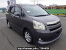 Toyota Noah ZRR70W