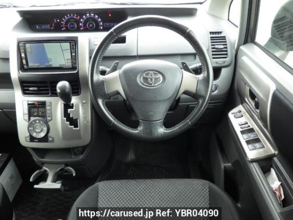 Used 2008 AT toyota noah ZRR70W Image[20]
