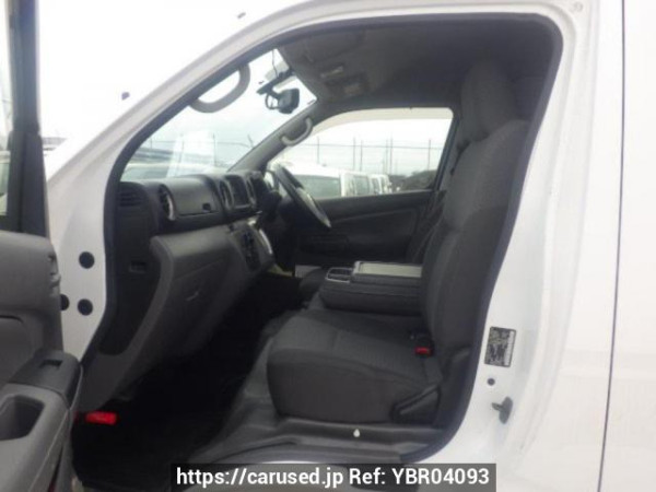 Used 2019 AT nissan nv350-caravan-van CW8E26 Image[12]