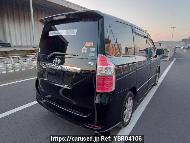 Buy Used 2009 Toyota Noah ZRR70W (YBR04106) - Carused.jp