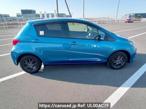 Used 2015 AT toyota vitz KSP130 Image[7]