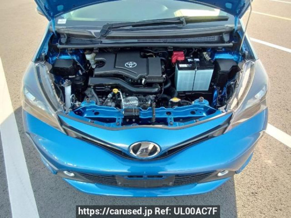Used 2015 AT toyota vitz KSP130 Image[9]