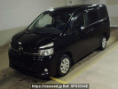 Toyota Voxy ZRR75G