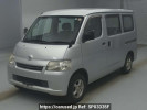 Toyota Liteace Van S402M