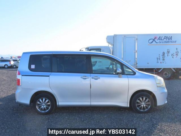 Used 2009 AT toyota noah ZRR70G Image[7]