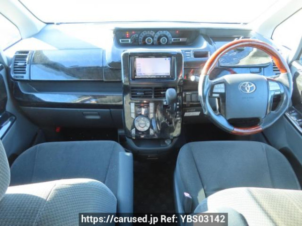 Used 2009 AT toyota noah ZRR70G Image[23]